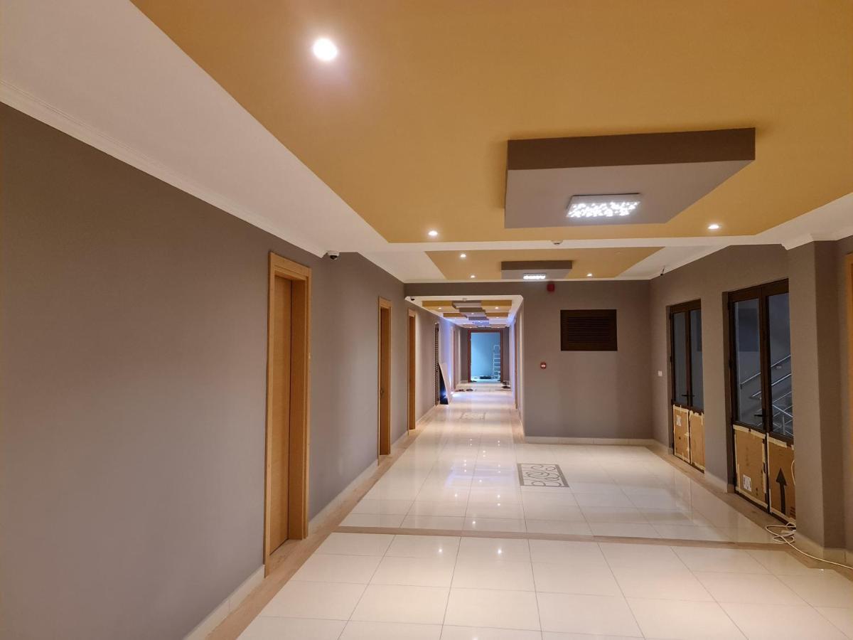 Royale Suites By Arc Royal Luxury Apts 앙스 로얄 외부 사진