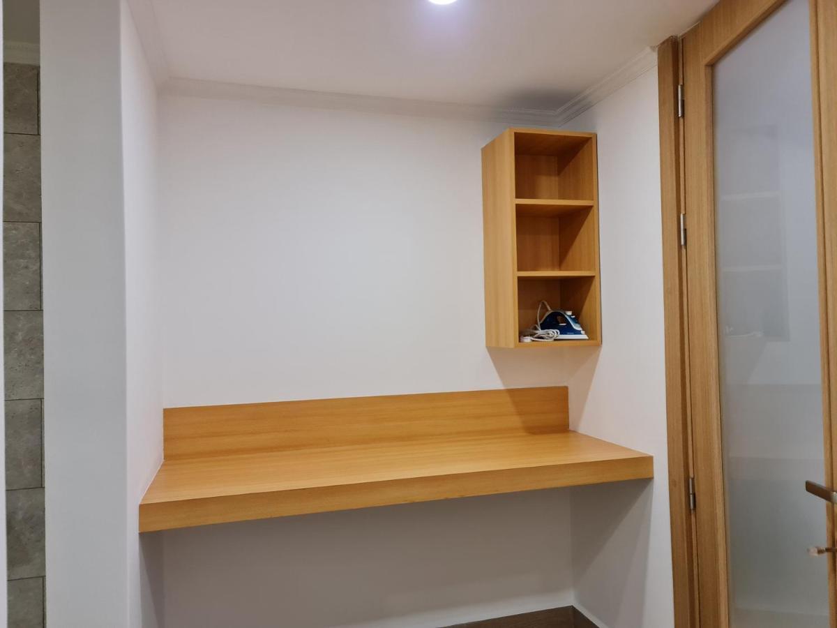 Royale Suites By Arc Royal Luxury Apts 앙스 로얄 외부 사진
