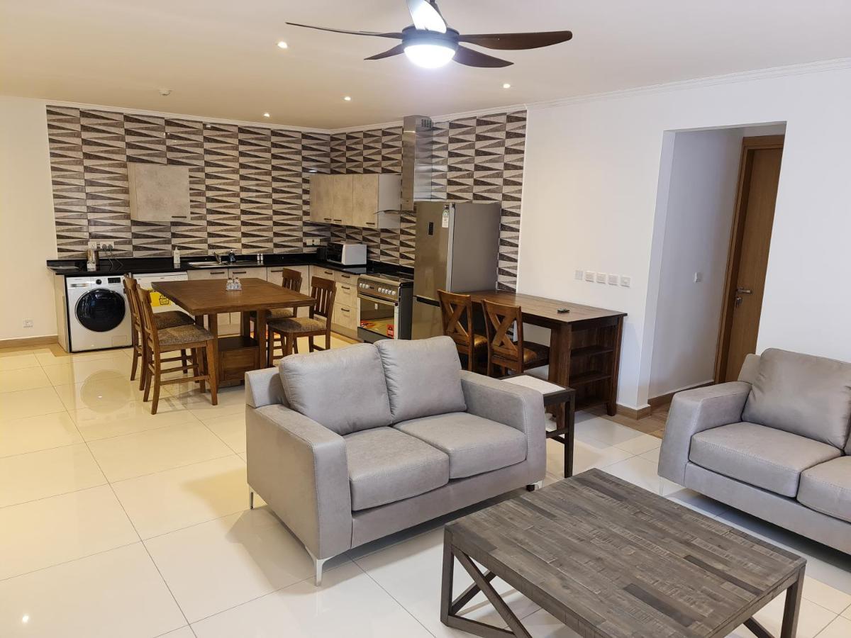 Royale Suites By Arc Royal Luxury Apts 앙스 로얄 외부 사진