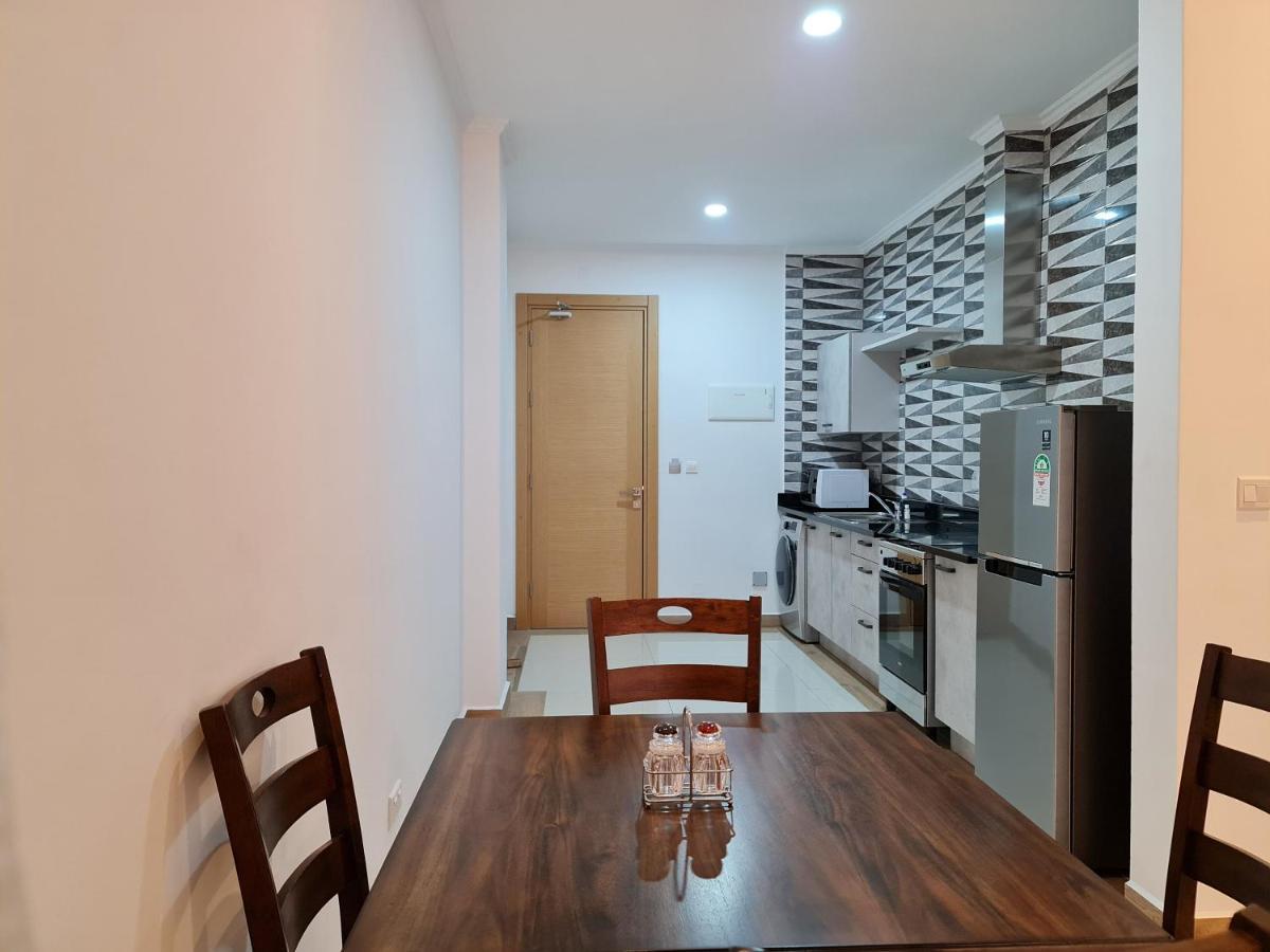 Royale Suites By Arc Royal Luxury Apts 앙스 로얄 외부 사진
