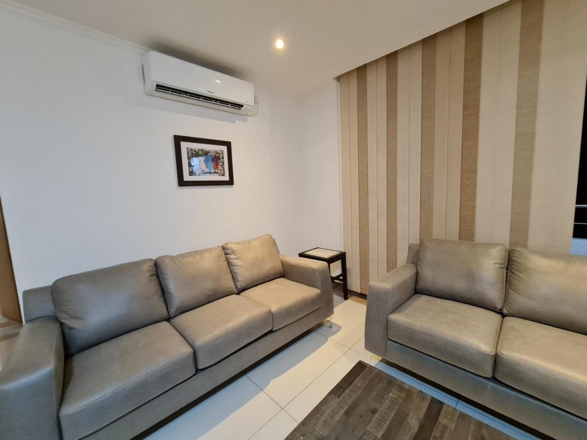 Royale Suites By Arc Royal Luxury Apts 앙스 로얄 외부 사진