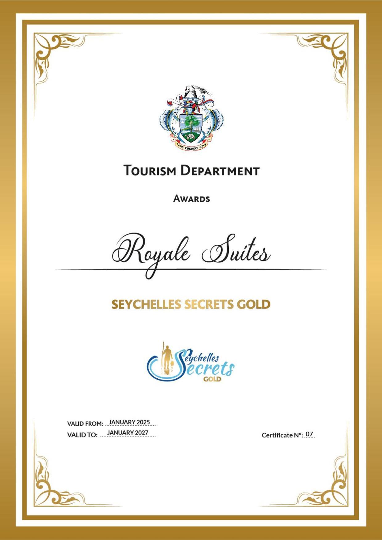 Royale Suites By Arc Royal Luxury Apts 앙스 로얄 외부 사진